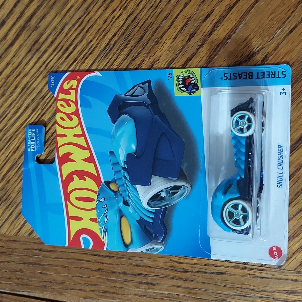 Hot Wheels Skull Crusher